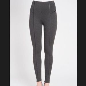 Gray Lysse leggings with leather racing stripe